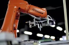 “一號文”火了“機(jī)器人” 政府加大機(jī)器人產(chǎn)業(yè)扶持力度